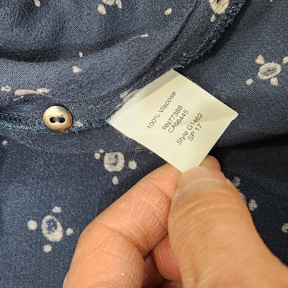 Madewell Memory Medallion Dot Sleeveless Blouse Blue Tank With Keyhole Style XXS - Picture 9 of 10